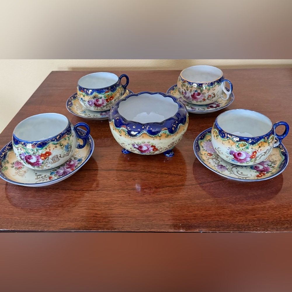 Royal Nippon Kinran Cobalt Blue Teacups and Candy Dish